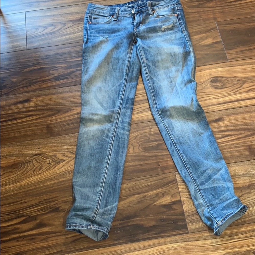 American Eagle Distressed skinny jeans